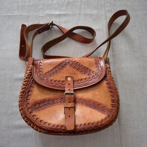 Vintage Tooled Leather Saddle Bag Messenger Crossbody Purse, Hippie Boho Western